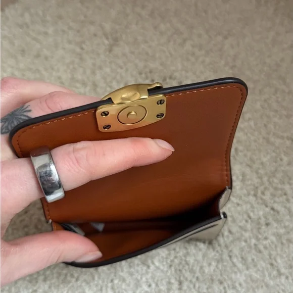 NWT Brand New Coach Bandit Card Case in Ivory - Picture 5 of 6